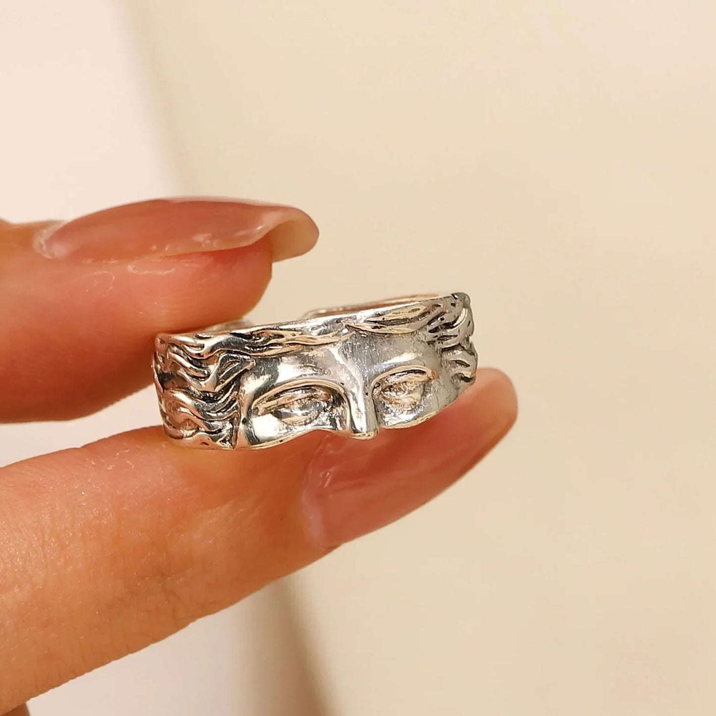 Abstract Face Sculpture Ring
