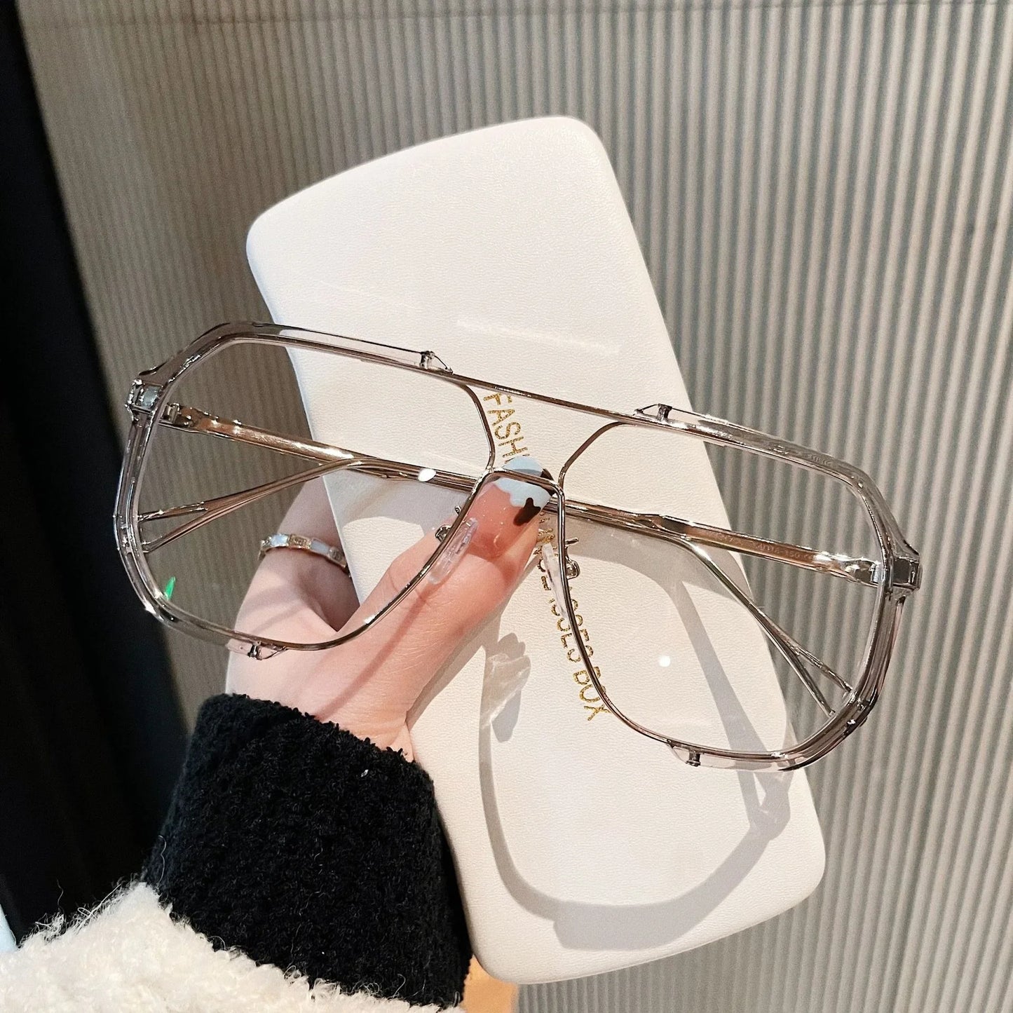 Luxury Geometric Aviator Sunglasses