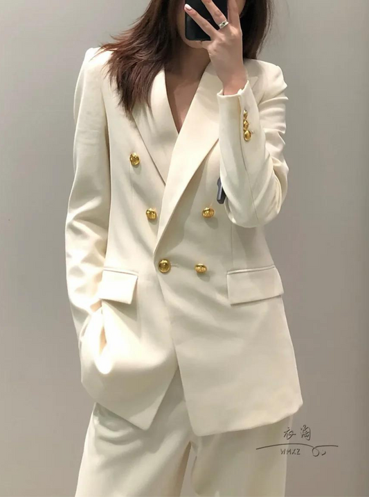 Blazer beige elegante senza tempo