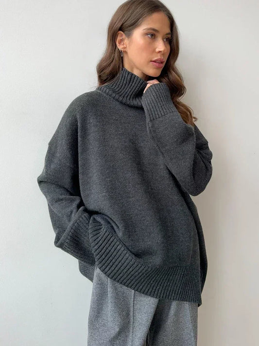 Women's Oversize Winter Vintage Turtleneck