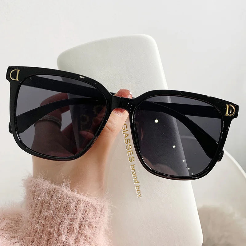 Elegant Oversized Cat-Eye Sunglasses